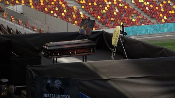 Mărturisirea făcută de Mircea Lucescu medicilor: "Îmi doresc să mor pe terenul de fotbal"