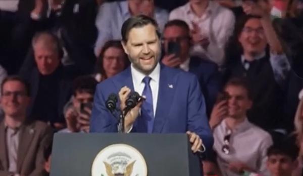 JD Vance l-a sunat pe Trump în timpul discursului pentru Orban. Apelul a început cu un moment stânjenitor