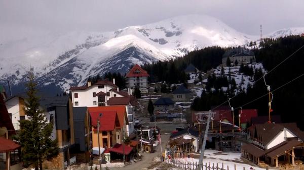 Cât costă Paștele la munte și la mare în 2026. Ofertele last minute, tot mai căutate