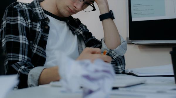 Stresul de după vacanță: sfaturi de la specialiști pentru a face faţă cu brio