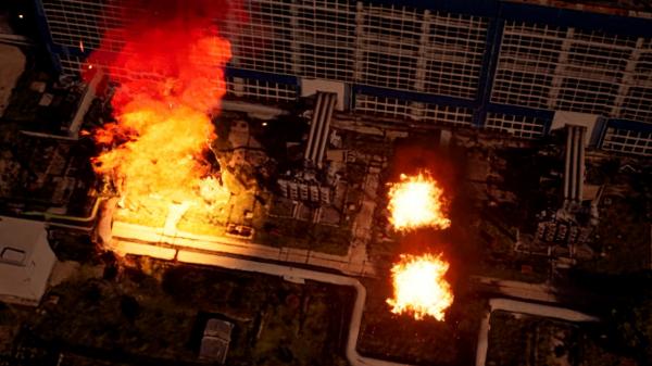 ANIMAŢIE. Cum s-a produs explozia de la CET Vest, care a lăsat bucureştenii fără curent şi apă caldă