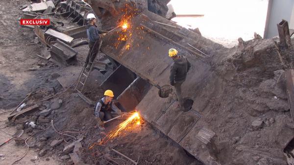 EXCLUSIV. Renaşte industria distrusă de privatizările eşuate. Românii se întorc din Spania ca să lucreze aici