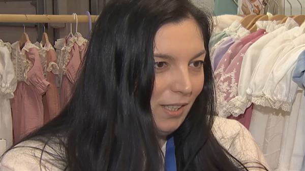 Afacerea cu care o tânără mamă a dat lovitura în România. Totul a pornit de la o alergie a bebeluşului