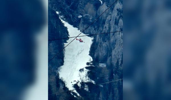 Trupul ofiţerului ISU mort în avalanşa de pe Valea Coștilei a fost găsit în apropierea refugiului Coștila