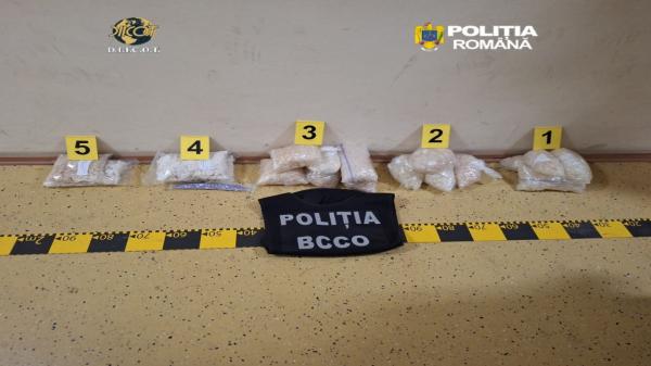 Afacere de familie cu droguri în Brăila: Narcoticele, aduse prin firmă de curierat din Germania