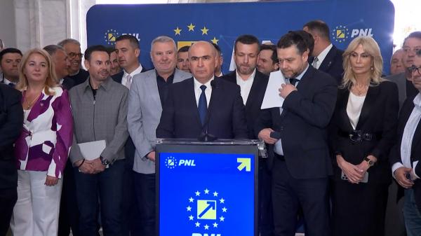 Calcule în PNL. Bolojan ar avea nevoie de voturile suveraniștilor ca să treacă un Guvern minoritar