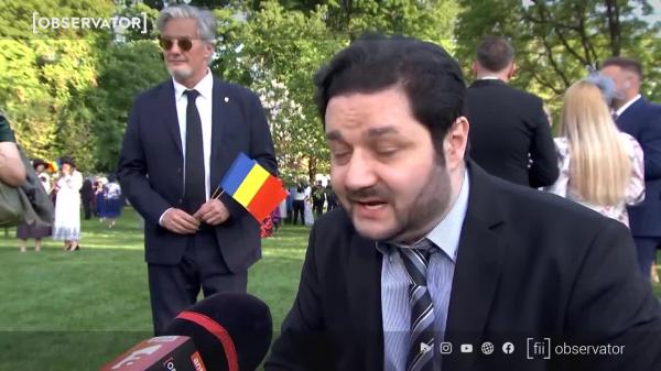 Incredibila poveste a lui Ștefan Doyle, tânărul care s-a întors pe scenă în ciuda luptei cu scleroza