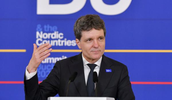 Prima întrebare pe care o va adresa Nicuşor Dan partidelor chemate luni la consultări