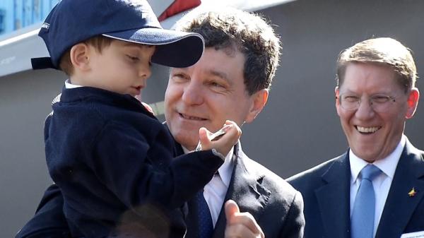 Cadoul primit de fiul lui Nicuşor Dan de la ambasadorul Statelor Unite