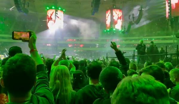 20.000 de bilete false la concertul Metallica. Cât au plătit pe ele fanii păcăliţi