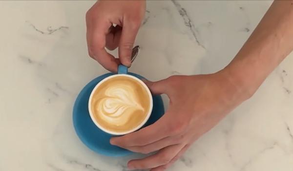 Cum ne influenţează cafeaua starea de spirit. Ce spun specialiștii despre consumul zilnic