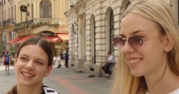 După concert, fanii lui Max Korzh au mutat petrecerea în Centrul Vechi: "Am venit acum să vedem Bucureştiul"
