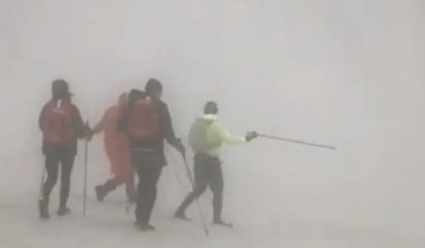 Imagini noi de la maratonul de coşmar din Bucegi: "Vai de capul meu, dacă mă mai înscriu eu la curse"