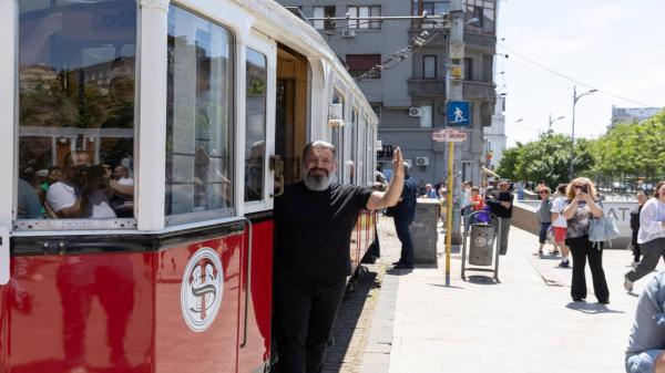 Distracția de 1 Iunie începe mai devreme. În Capitală are loc parada tramvaielor de epocă