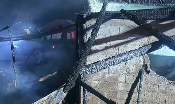 Adolescentă de 15 ani din Suceava, găsită carbonizată în casă. Un incendiu a mistuit locuinţa