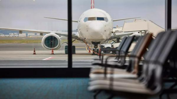 Ce trebuie să se întâmple ca litoralul românesc să atragă mai multe zboruri internaționale. Răspunsul Wizz Air