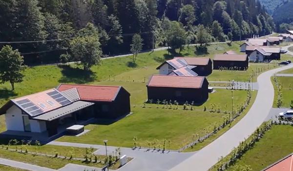 Locul din România care face concurenţă staţiunilor din Franţa sau Elveţia. Cât costă o noapte de cazare