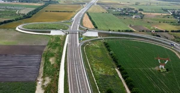 Autostrada A0, magnet pentru investitori: Prețurile terenurilor au explodat. Cât costă metrul pătrat