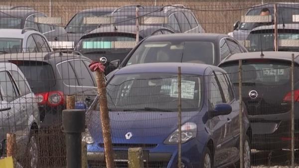 Samsarii nu mai pot "salva" maşinile daună totală. Schimbare majoră pe piaţa auto