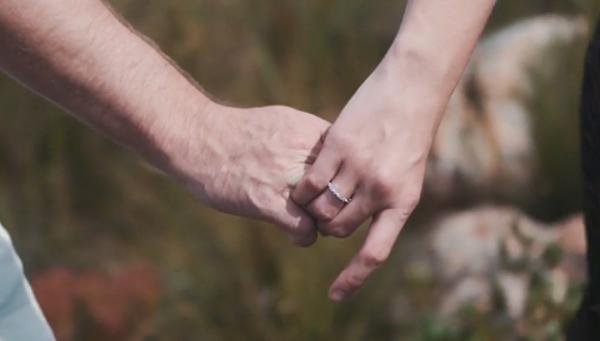 Red flags la prima întâlnire. Semnele care îi fac pe tineri să spună "pas" unei relaţii