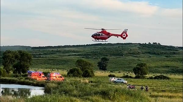 Misiune încheiată tragic la Iaşi. Băiatul de 12 ani dispărut în iaz a fost găsit mort