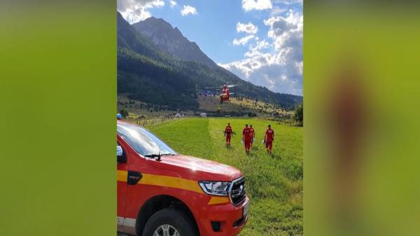 Zi neagră pe munte: un turist a murit, iar alţii au fost salvaţi cu elicopterul de salvamontişti