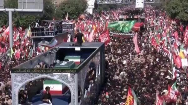 Mojtaba Khamenei absent şi de la funeraliile tatălui său. Iranienii cer asasinarea lui Trump