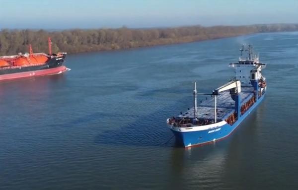 Scădere istorică de mărfuri în Portul Galaţi. Motivele principale pentru care navele evită portul românesc