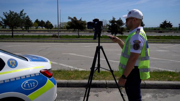 50 de lei neplătiţi înseamnă o zi fără permis. A intrat în vigoare noua lege a amenzilor rutiere