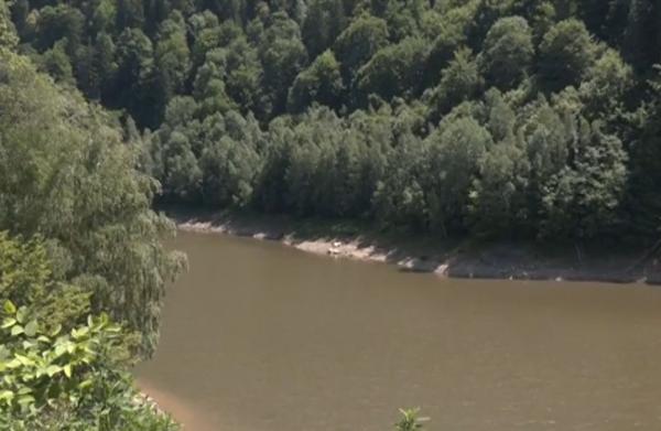Destinația surpriză a verii, ascunsă în munții României. Atrage inclusiv turiști străini