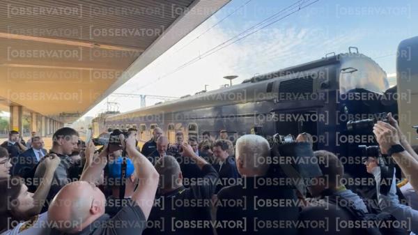 Nicuşor Dan a ajuns la Kiev cu un tren special. Care este miza summitului din Ucraina