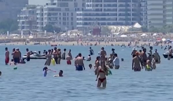 Concediul la mare se scurtează. Românii aleg să stea doar câteva zile ca să nu cheltuiască prea mult