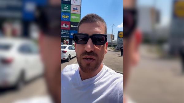 Reacţia unui turist străin care şi-a uitat portofelul într-o cafenea în Bucureşti: "Nu sunt neapărat surprins"