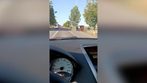 Sfârşit tragic pentru un băiat de 14 ani. A fost lovit de o mașină în timp ce mergea cu trotineta electrică
