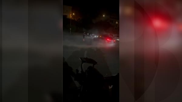 Tânăr, prins în timp ce făcea drifturi în Portul Tomis cu pasageri în maşină. Cu cât a fost amendat