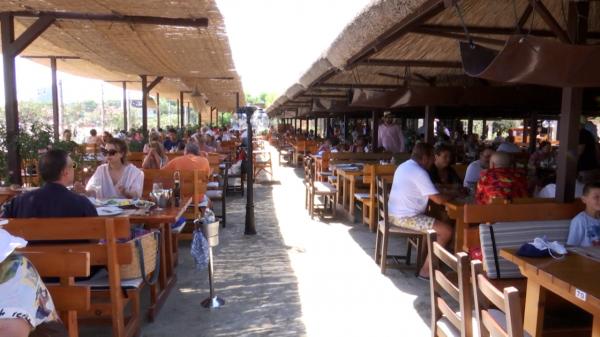 Restaurantele şi cherhanalele, pline de Schimbarea la Faţă. De unde vine peştele de pe mesele românilor
