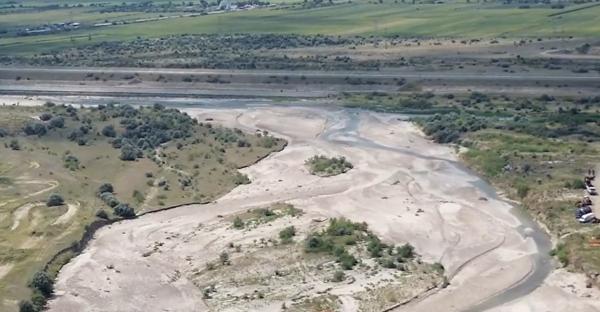 Imagini dramatice. Un râu din România aproape a dispărut din cauza secetei