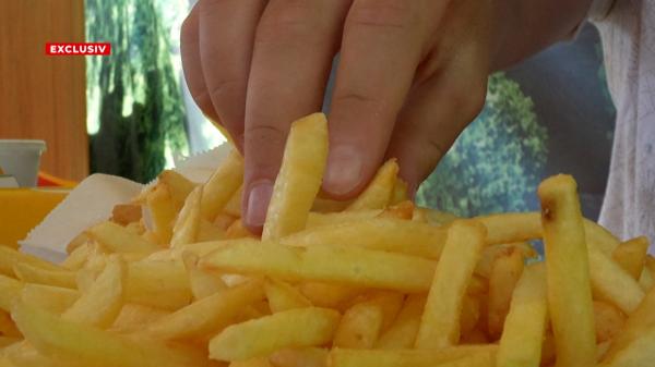 Cartofii de la fast-food, duşi la analize de laborator. Rezultatele sunt surprinzătoare