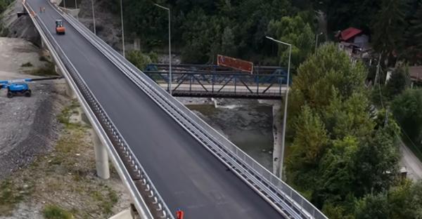 Lucrările la centura orașului Comarnic sunt aproape gata. Cum se va schimba traficul pe Valea Prahovei