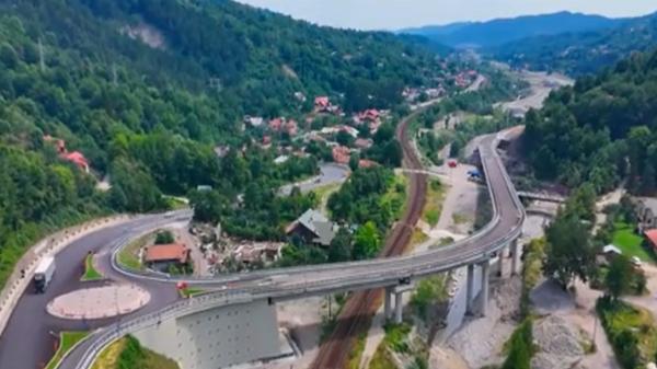 Şase kilometri care pot schimba radical traficul pe Valea Prahovei. Centura Comarnicului, gata de inaugurare