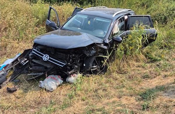 Accidente în lanţ pe "Drumul Morţii" din Banat. Un adolescent de 16 ani a murit, iar alte 9 persoane rănite