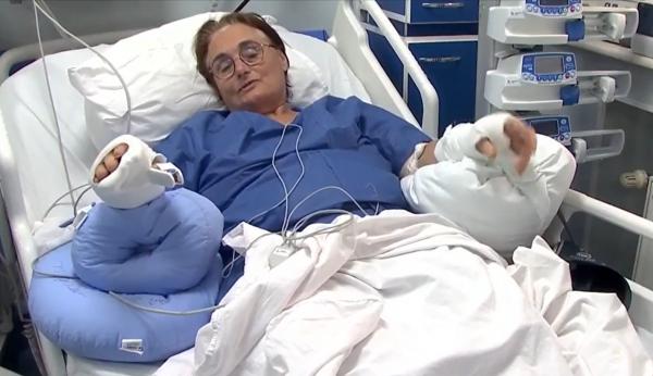 O femeie a vrut să salveze un şarpe şi a ajuns la spital: "Am intrat pe ChatGPT să văd ce-i cu orătania"