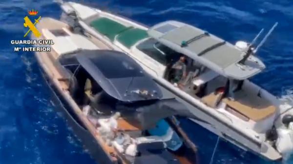 Un român a furat un iaht de peste un milion de euro din Mallorca. Urmărire ca-n filme lângă Ibiza