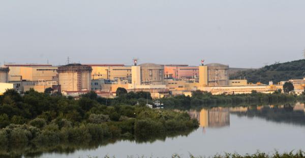 Cernavodă ar putea rămâne închisă până la finalul lunii. România trebuie să acopere deficitul din importuri