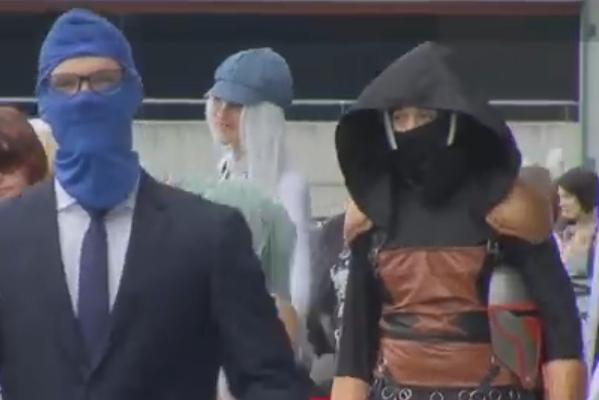 De la jobul de zi cu zi la eroi din anime și Marvel. Cum se pregătesc fanii pentru parada de la Comic Con