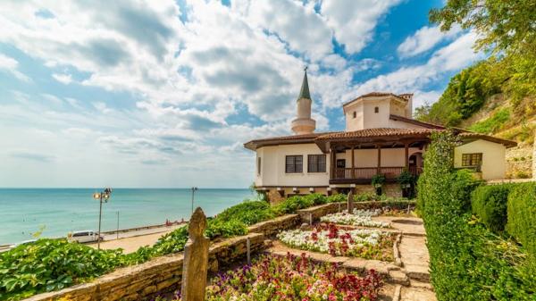 Locurile în care veneau regii României la mare, în paragină. Constanța vrea să le transforme în "Rută Regală"