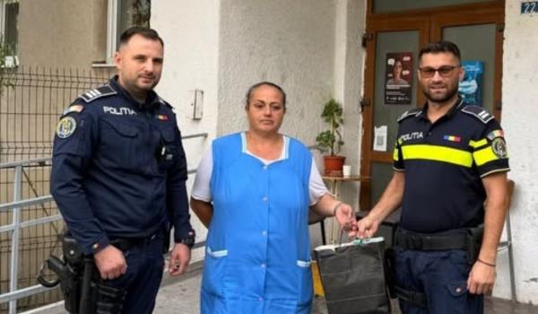 O femeie a găsit pe stradă 44.000 de lei în Craiova şi nu a stat pe gânduri. Ce a făcut cu banii