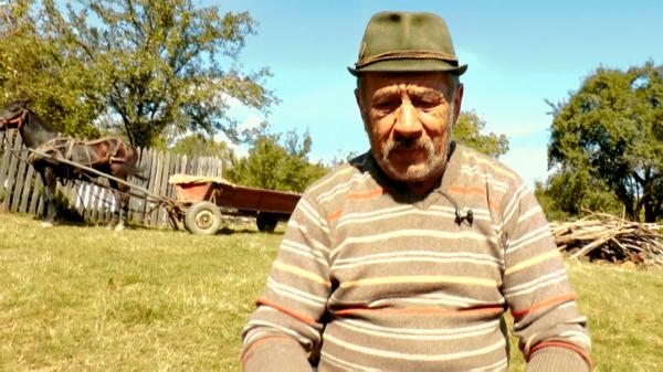 Satul din mijlocul pădurii în care a mai rămas un singur om. Nea Ion: "Să vină să mă vadă, măcar!"