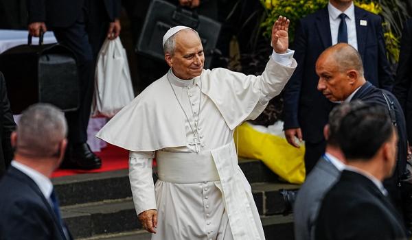 Mesajul Papei Leon pentru liderii lumii, după vizita în Franţa: "Puterile caută mereu să se impună prin forţă"
