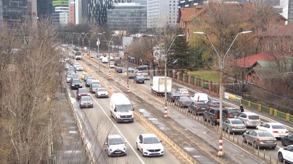 Statul ore întregi în trafic ne prosteşte. Ce au descoperit cercetătorii